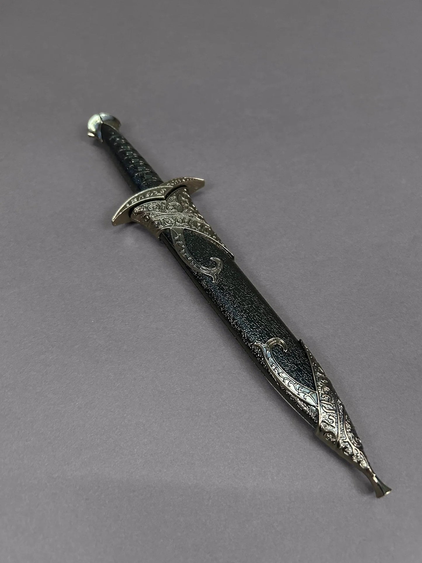 Lord Of The Rings Mini Sting Sword